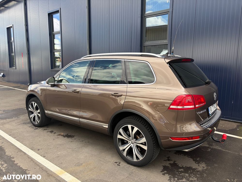 Volkswagen Touareg 3.0 V6 TDI BMT - 3