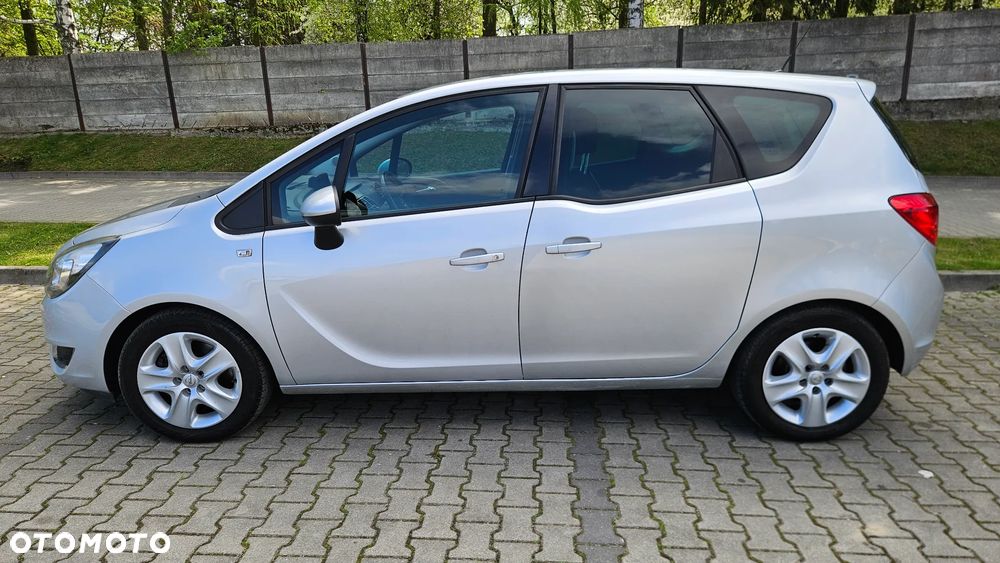 Opel Meriva 1.4 T Cosmo - 11