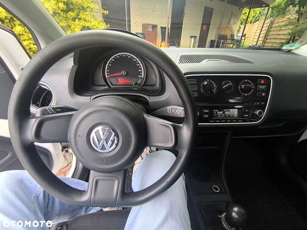 Volkswagen up! 1.0 Take - 11