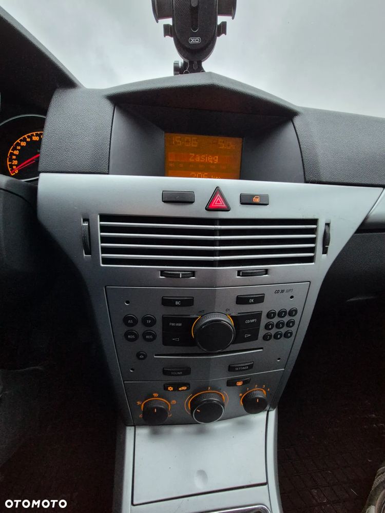 Opel Astra 1.6 Easytronic Edition 111 Jahre - 14