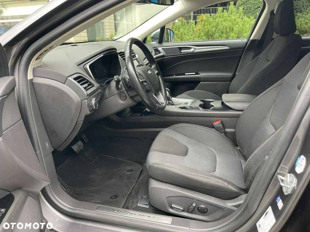 Ford Mondeo - 21