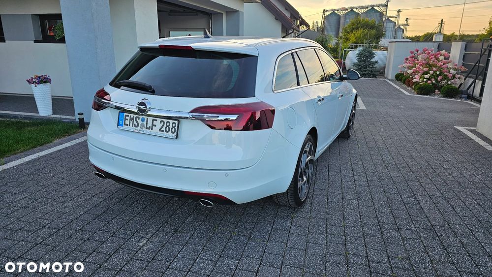 Opel Insignia 2.0 Bi Turbo CDTI 4x4 - 5
