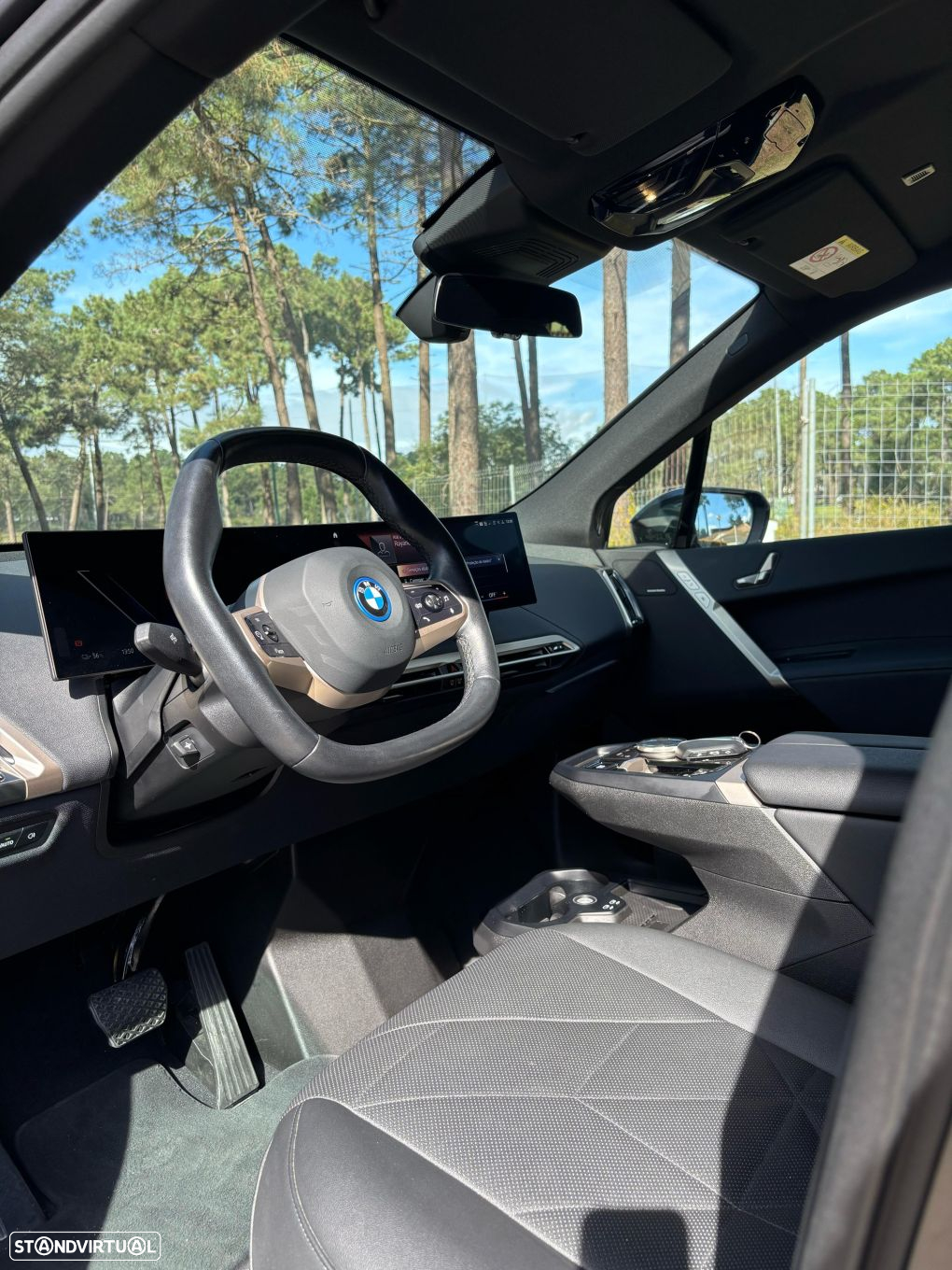 BMW iX xDrive 40 Pack Desportivo - 22