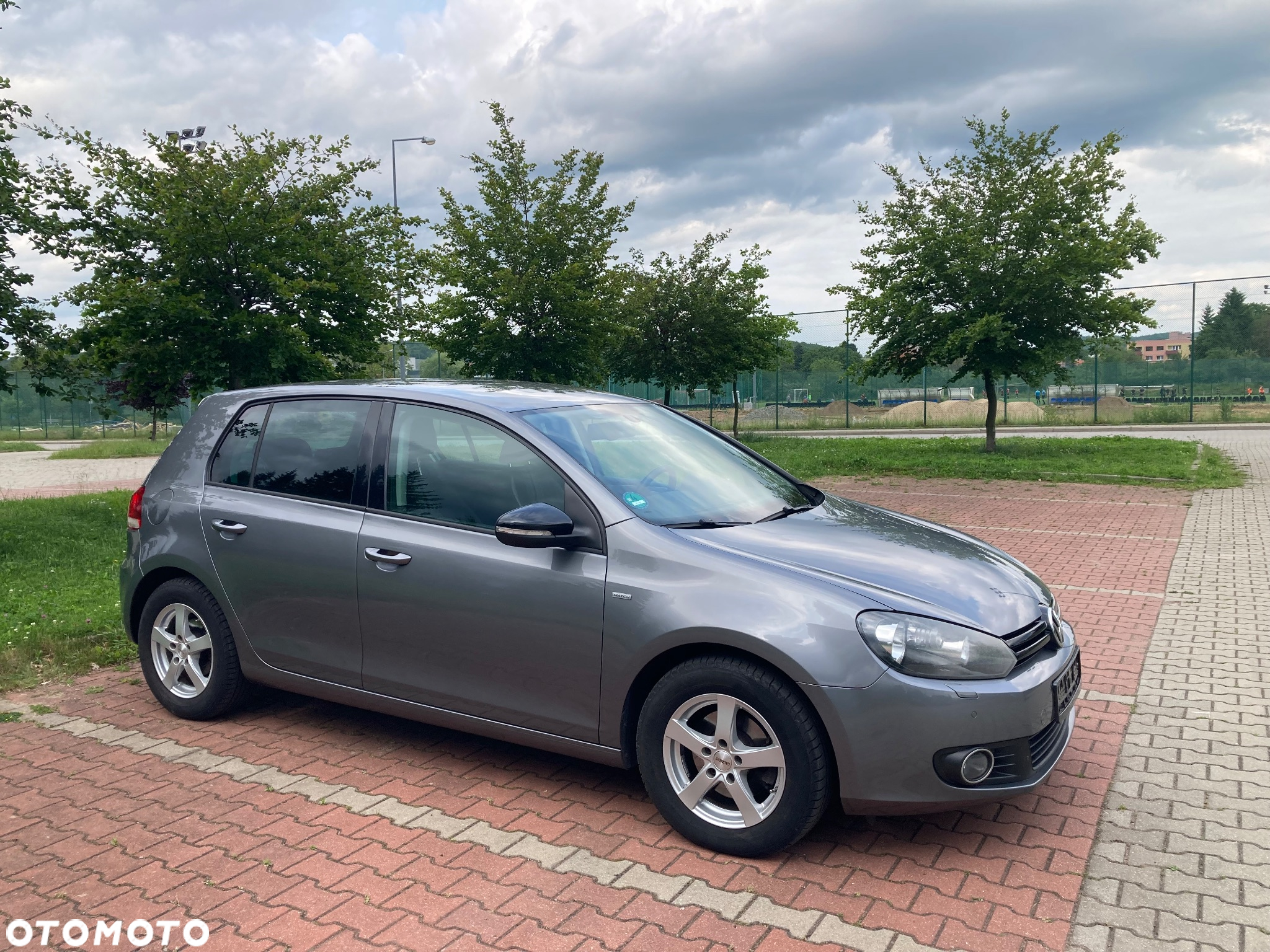 Volkswagen Golf 1.6 TDI DPF MATCH - 2