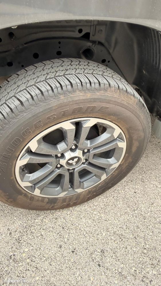 Mitsubishi L200 - 17