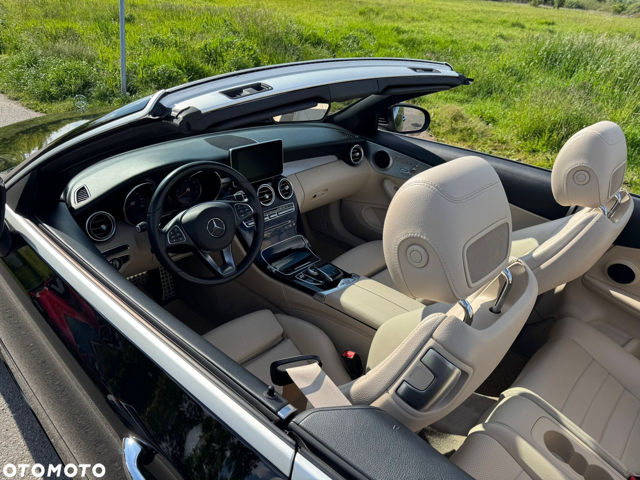 Mercedes-Benz Klasa C 300 Cabrio 9G-TRONIC AMG Line - 10