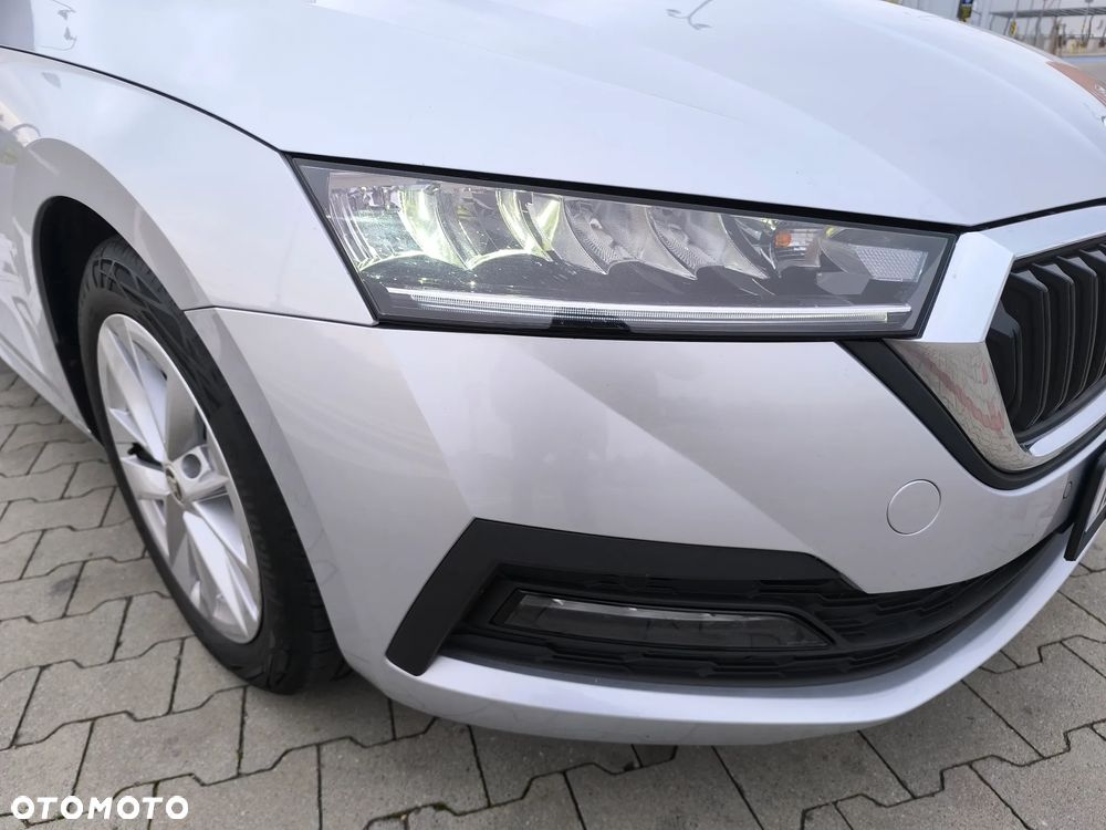 Skoda Octavia 1.5 TSI ACT Ambition - 5