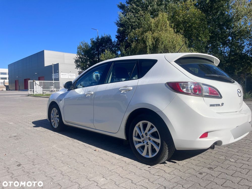 Mazda 3 2011 photo 5