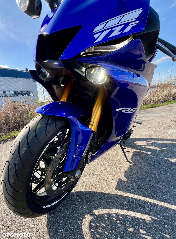 Yamaha R6 - 22