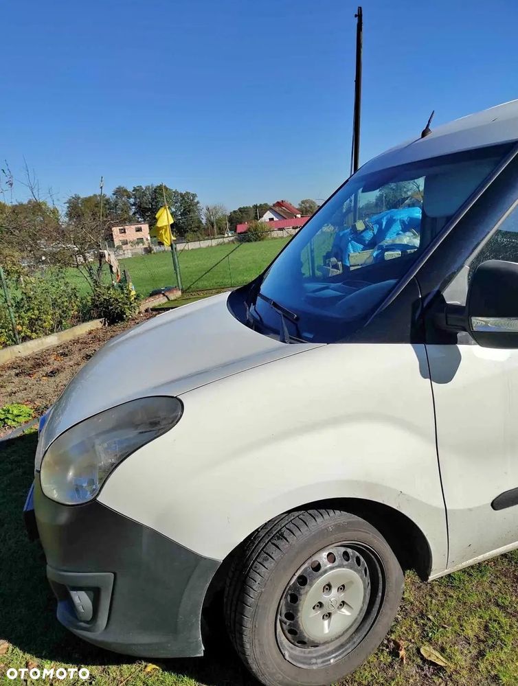 Opel Combo - 2