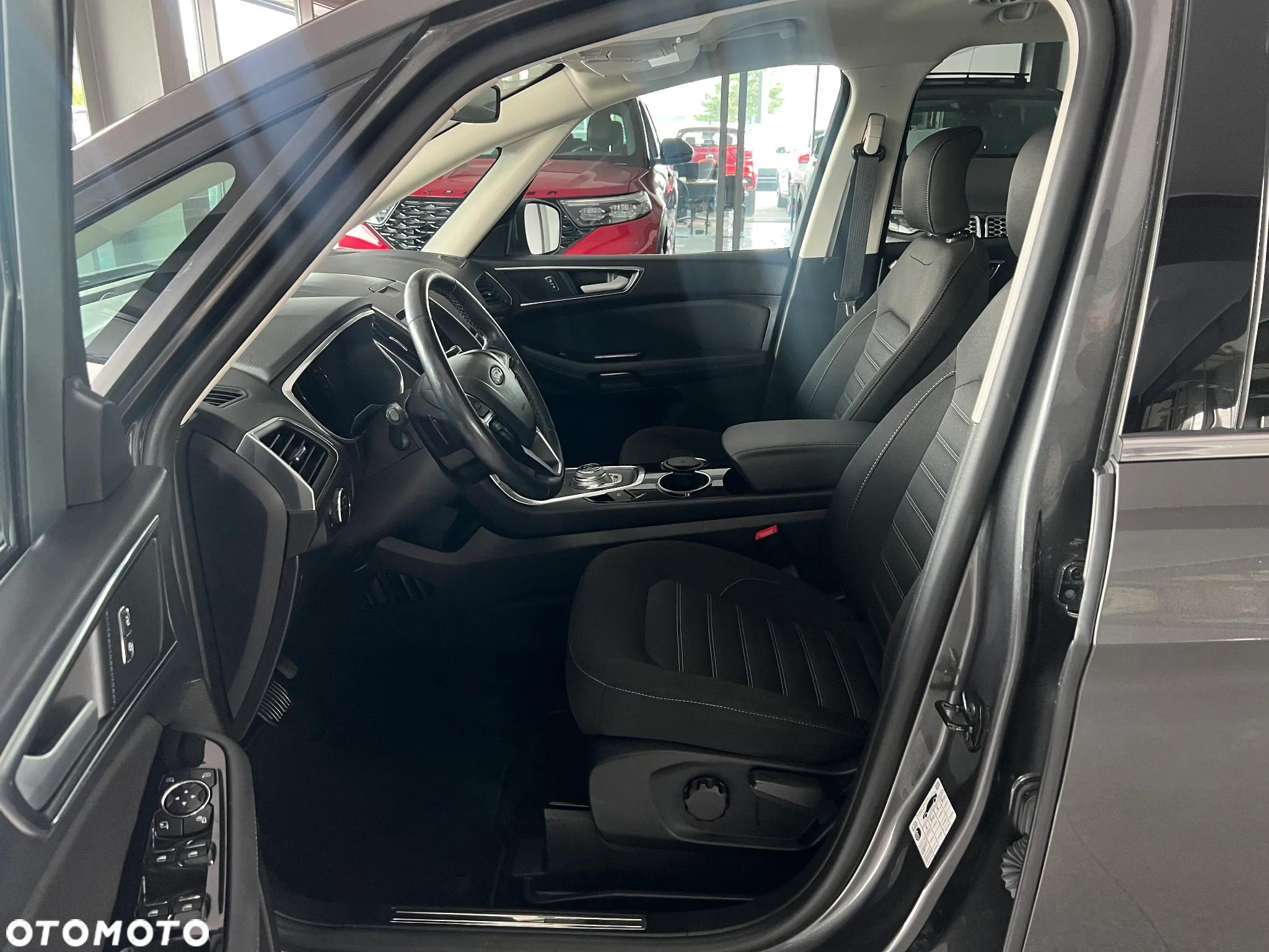 Ford Galaxy 2.0 EcoBlue Titanium - 22