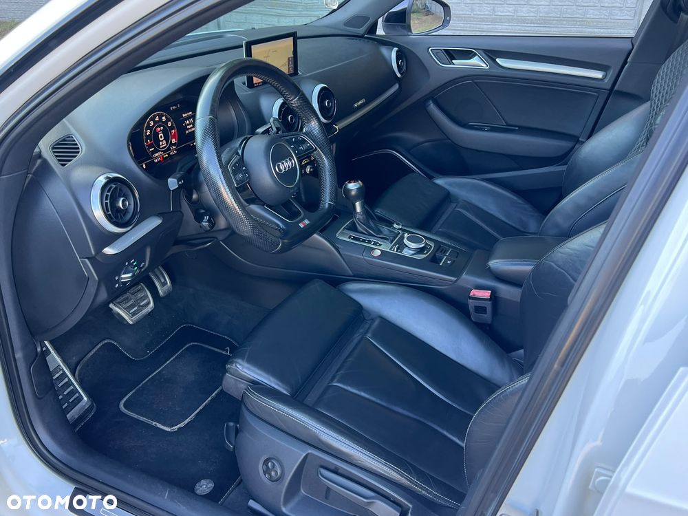 Audi S3 Sportback - 27
