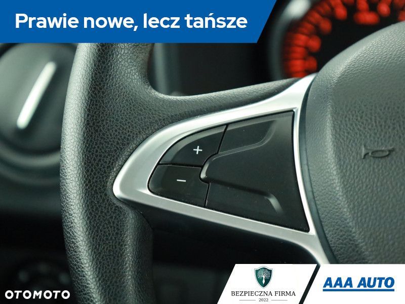 Dacia Sandero - 12