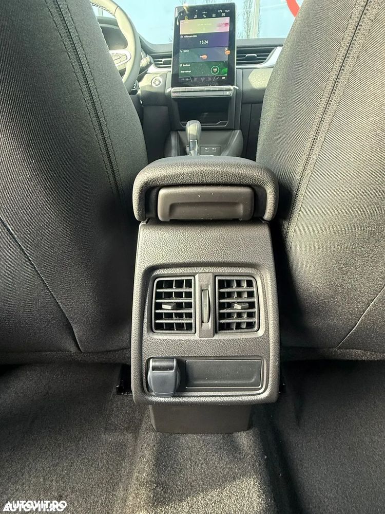 Renault Captur - 12