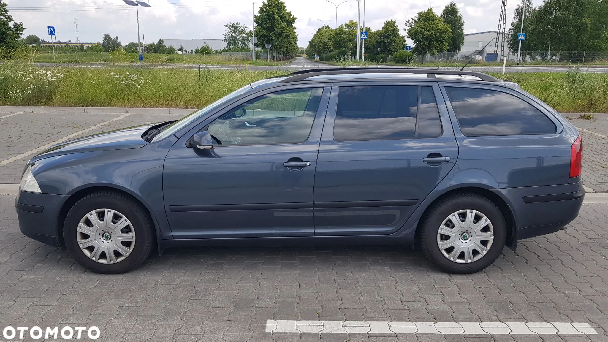 Skoda Octavia 2.0 TDI Ambiente - 1