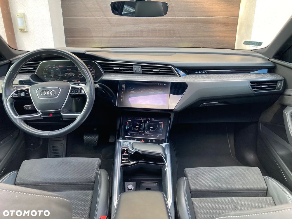 Audi e-tron Sportback 55 Quattro S Line - 19