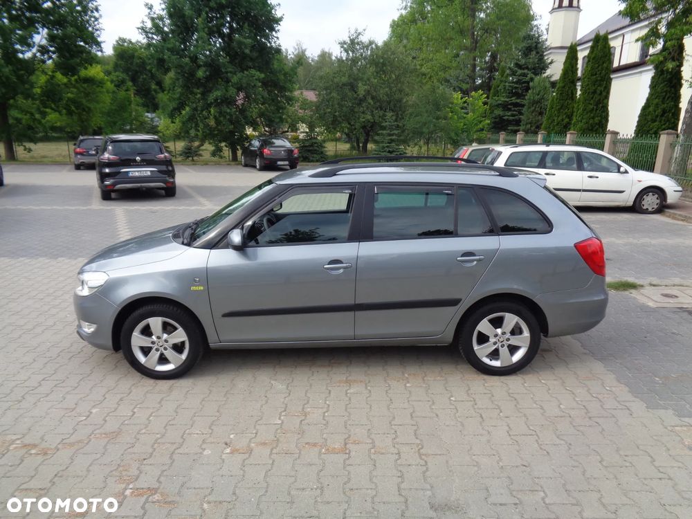 Skoda Fabia 1.2 HTP Ambition Green tec - 29