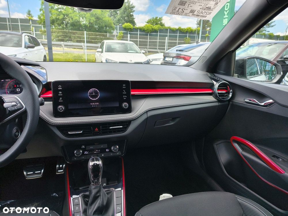 Skoda Fabia 1.0 TSI Monte Carlo DSG - 19