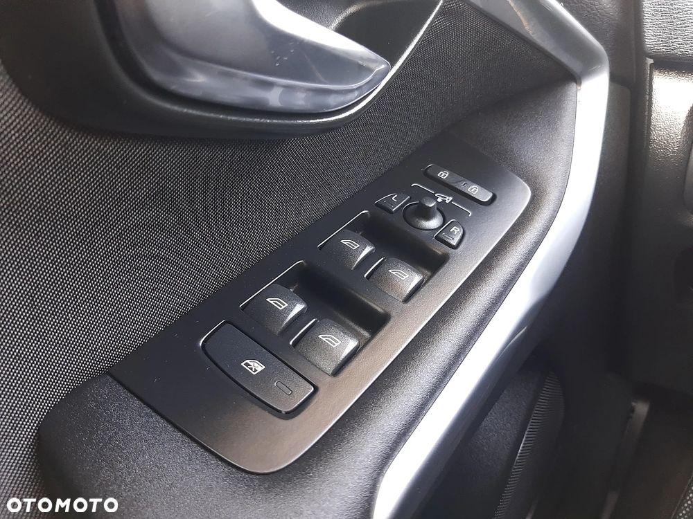 Volvo V40 Cross Country 2014