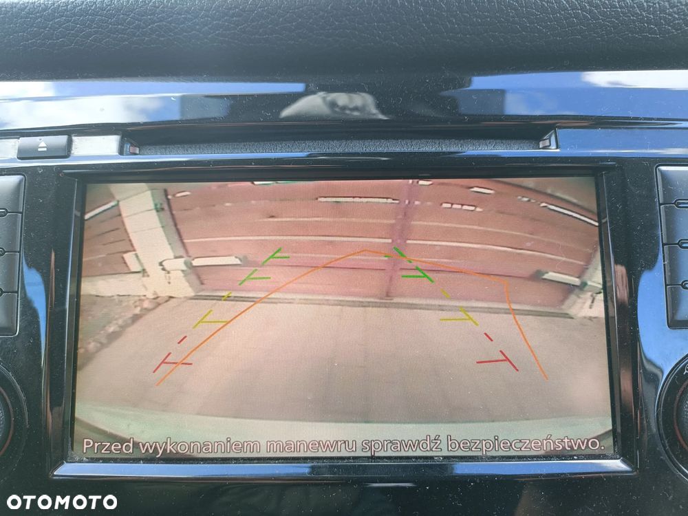 Nissan Qashqai 1.5 dCi Tekna - 24