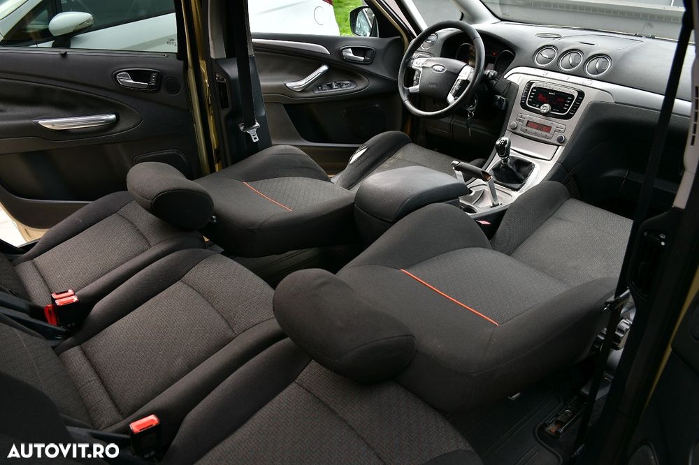 Ford S-Max 1.8 TDCi Ambiente - 3