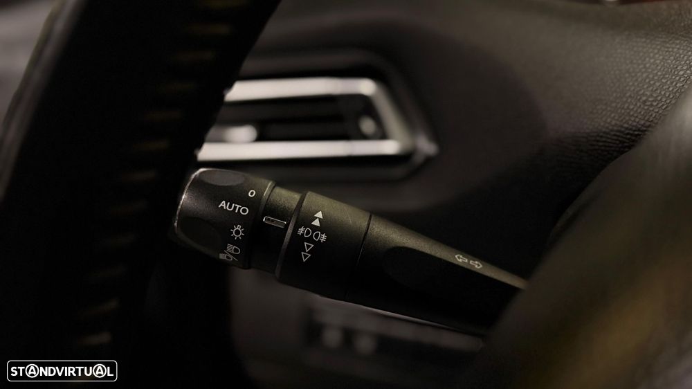 Peugeot 308 e-HDi FAP 110 Stop&Start Allure - 26