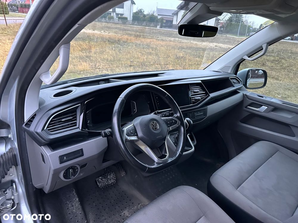 Volkswagen Transporter T6 - 17