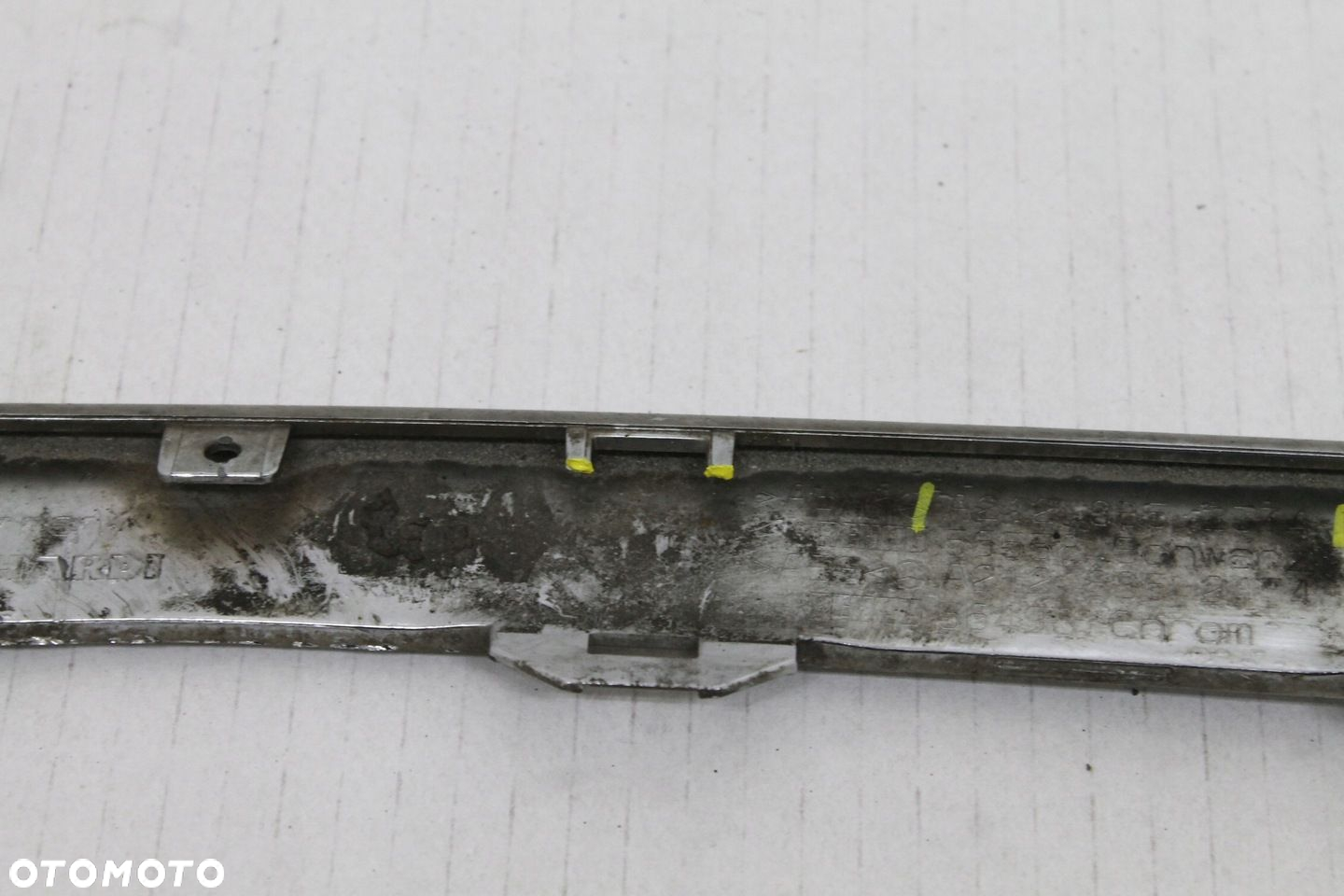 MERCEDES W212 LIFT LISTWA ZDERZAKA PRZEDNIEGO PRZÓD CHROM A2128852474 - 11