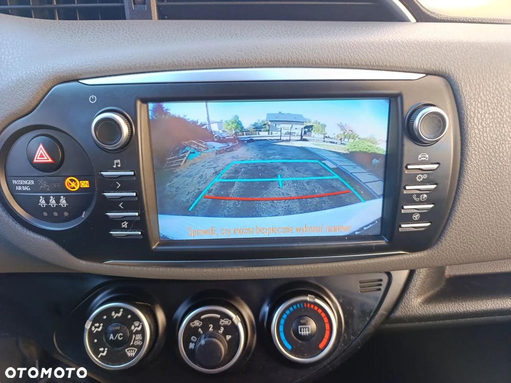 Toyota Yaris - 14