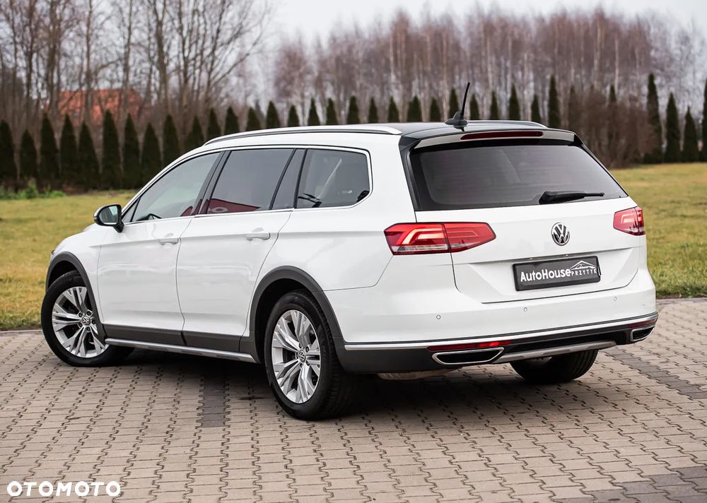 Volkswagen Passat Alltrack - 8