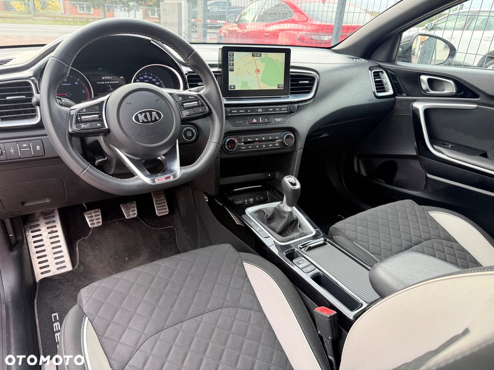 Kia ProCeed 1.6 CRDi SCR GT LINE - 8