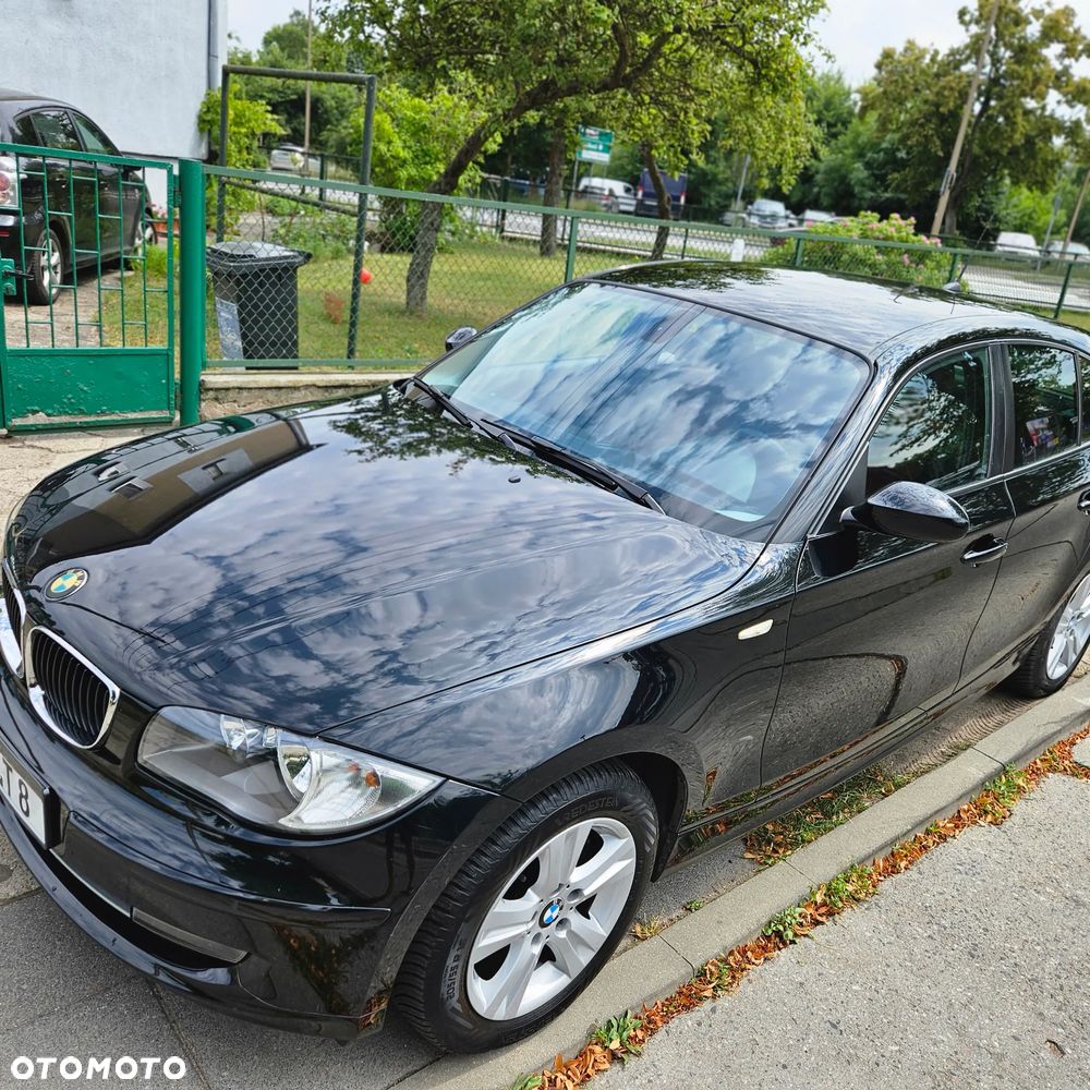 BMW Seria 1 - 1
