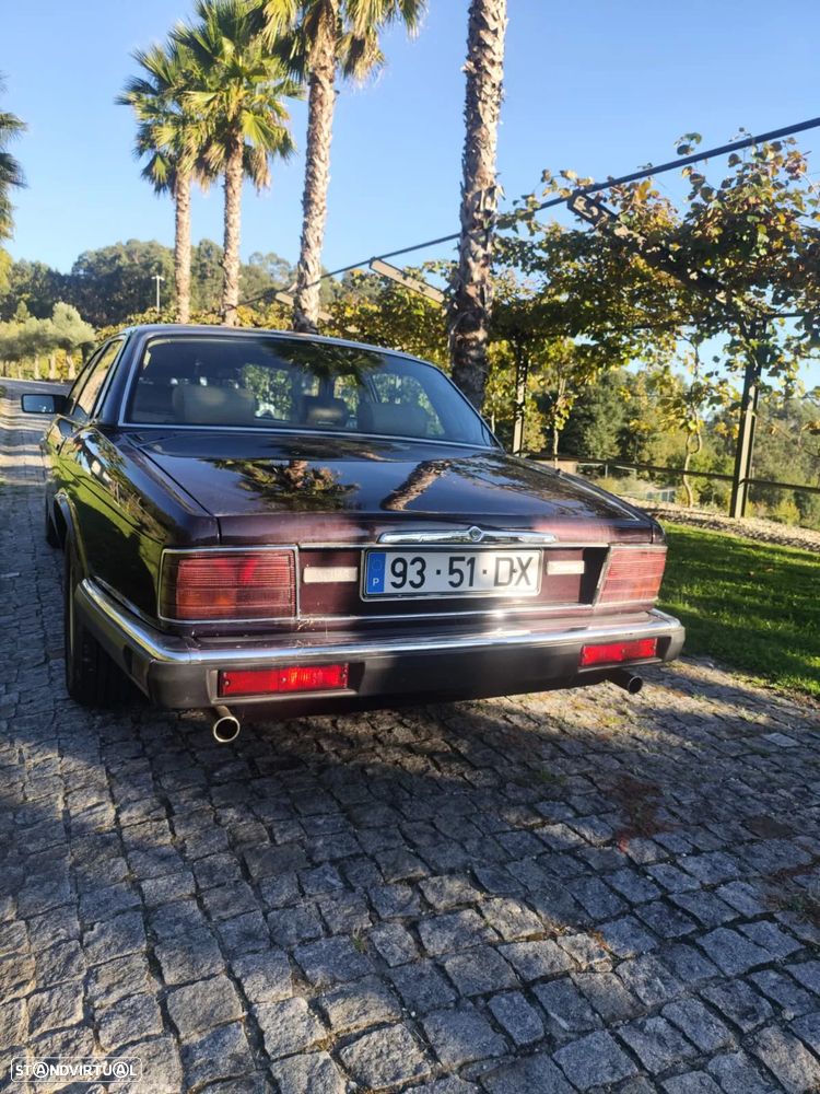 Jaguar Sovereign - 17