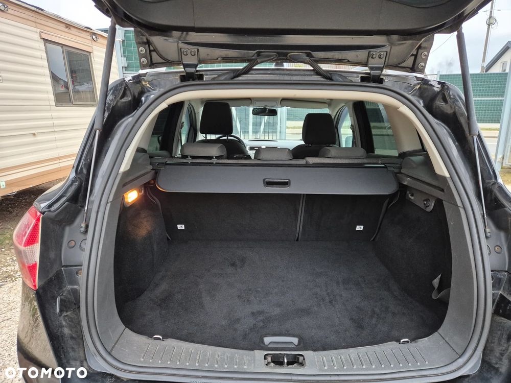 Ford Kuga 2.0 TDCi 2x4 Trend - 12