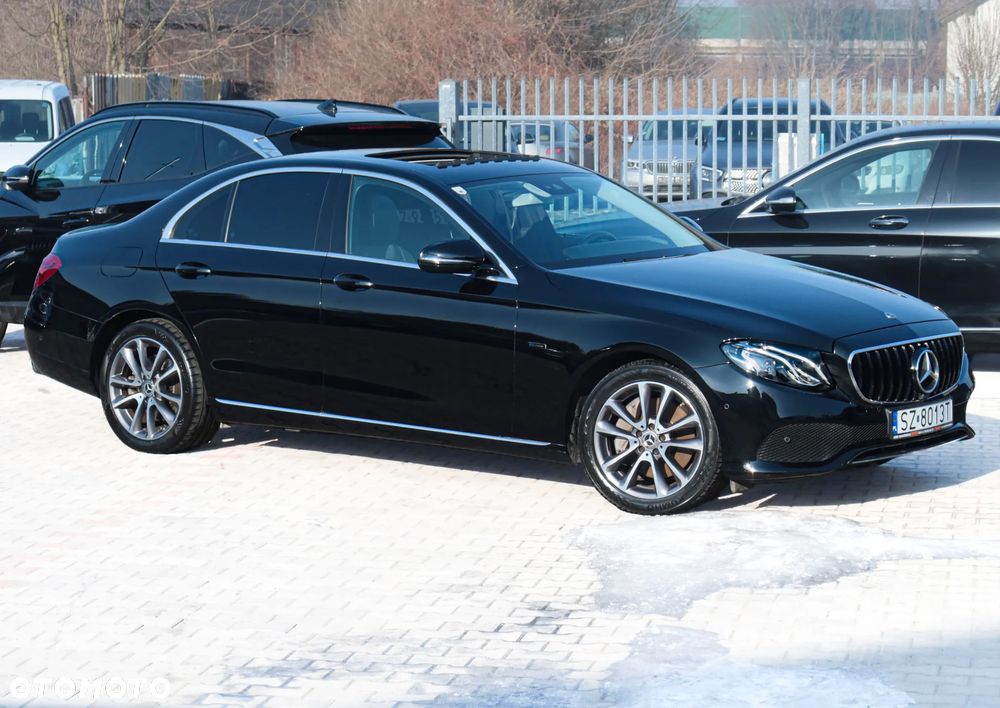 Mercedes-Benz Klasa E 300 9G-TRONIC Avantgarde - 1