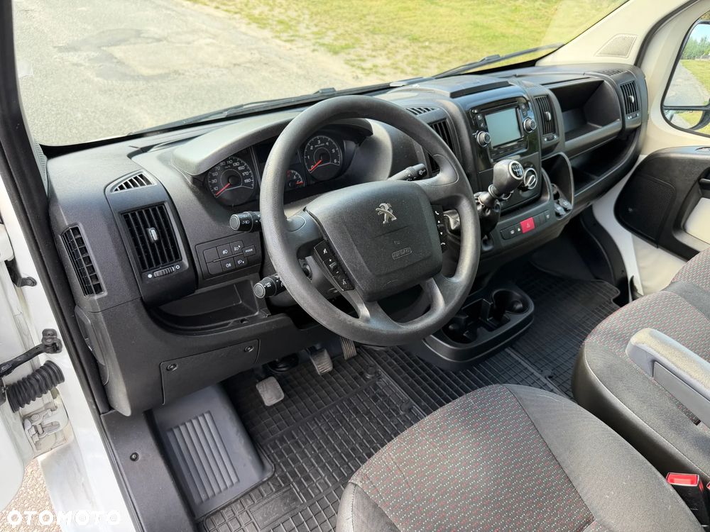 Peugeot Boxer * 2.0 / 130KM * L2H2 * Furgon / Blaszak * Średni / Podwyższany * - 29