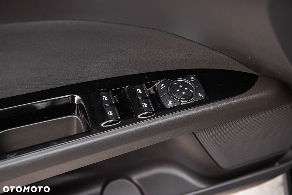 Ford Mondeo 2.0 EcoBlue Titanium - 19