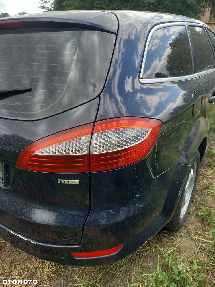 części FORD MONDEO MK4 kombi 1.8TDCI 2008r LAMPY tył prawa lewa z klapy - 2