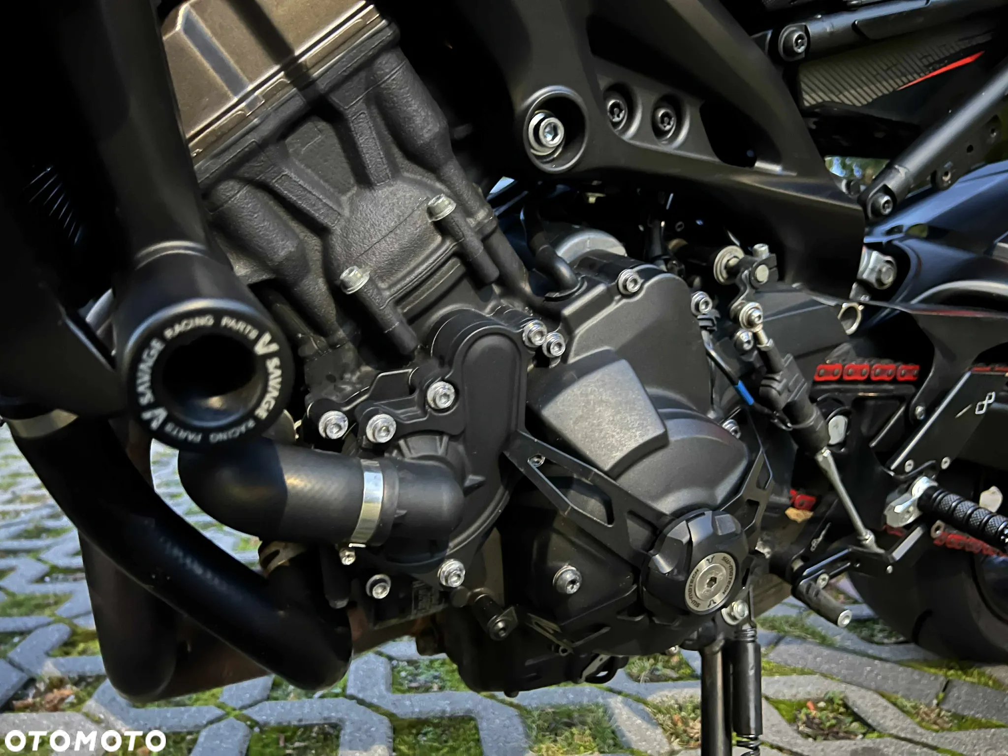 Yamaha MT - 24