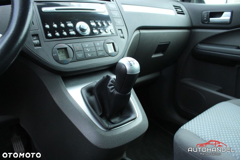 Ford C-MAX - 19