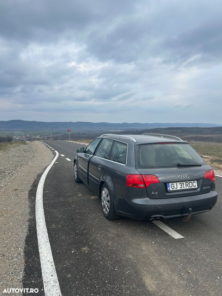 Audi A4 Limuzina - 10