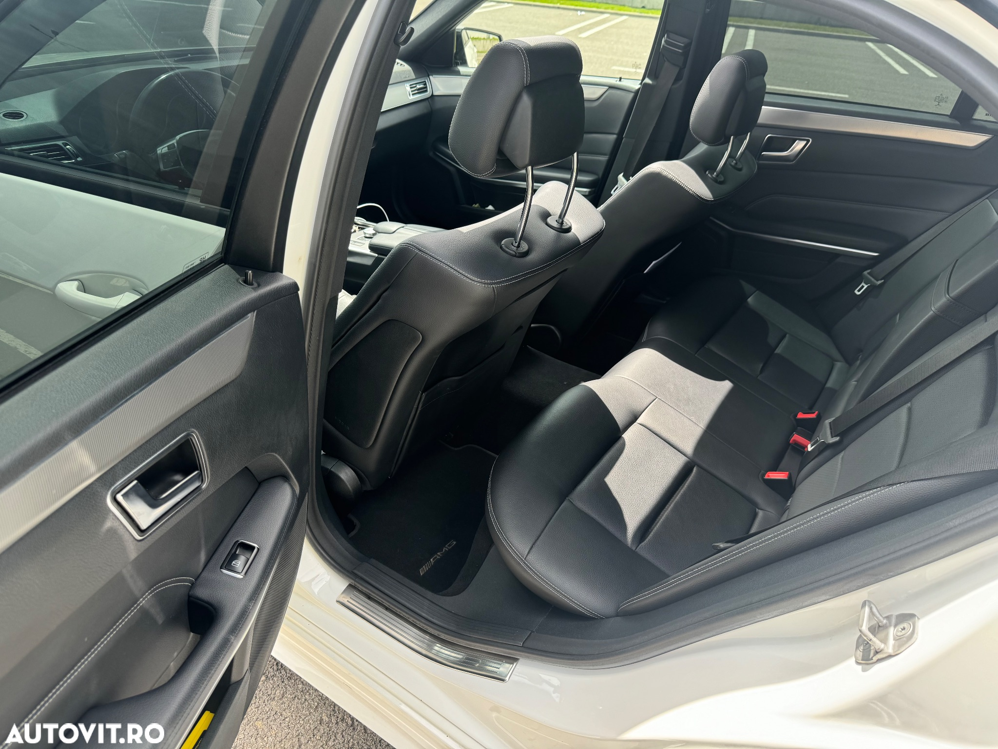 Mercedes-Benz E 220 CDI BlueEfficiency Aut. - 19