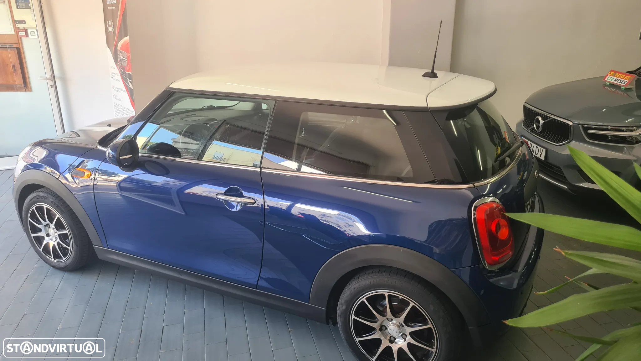 MINI 3 Portas One D - 9