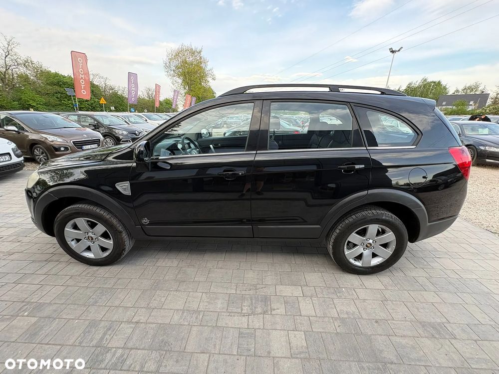 Chevrolet Captiva 2.4 4WD 7 Sitzer LT - 8