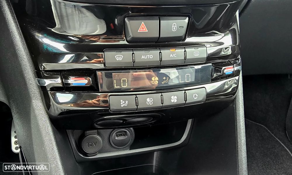 Peugeot 2008 PureTech 110 Stop&Start EAT6 Crossway - 13