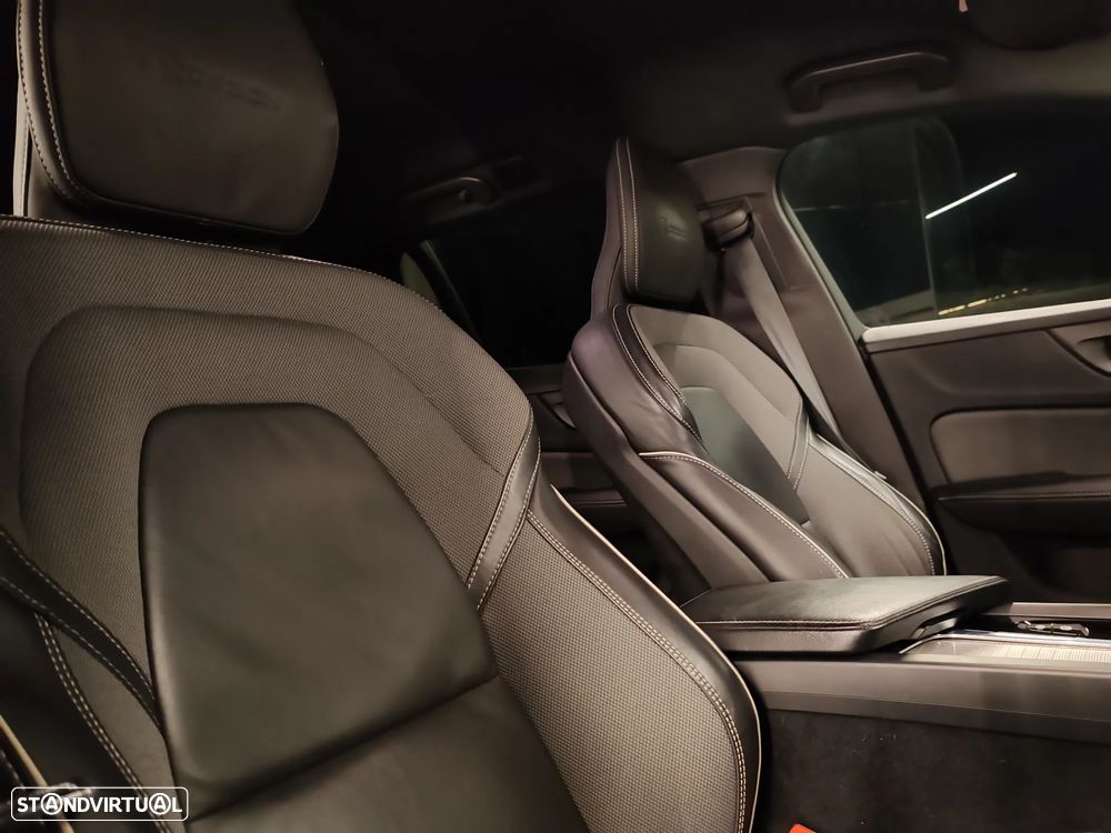 Volvo V60 2.0 D3 R-Design Geartronic - 17