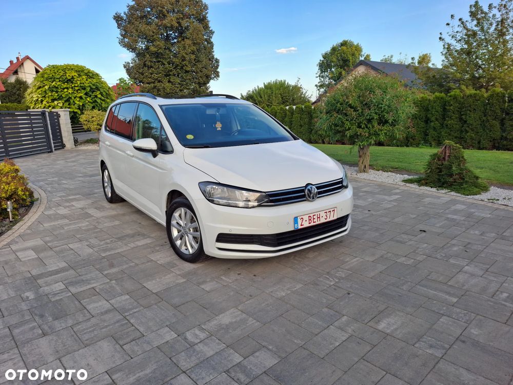 Volkswagen Touran 1.6 TDI SCR BlueMotion Technology Comfortline - 19