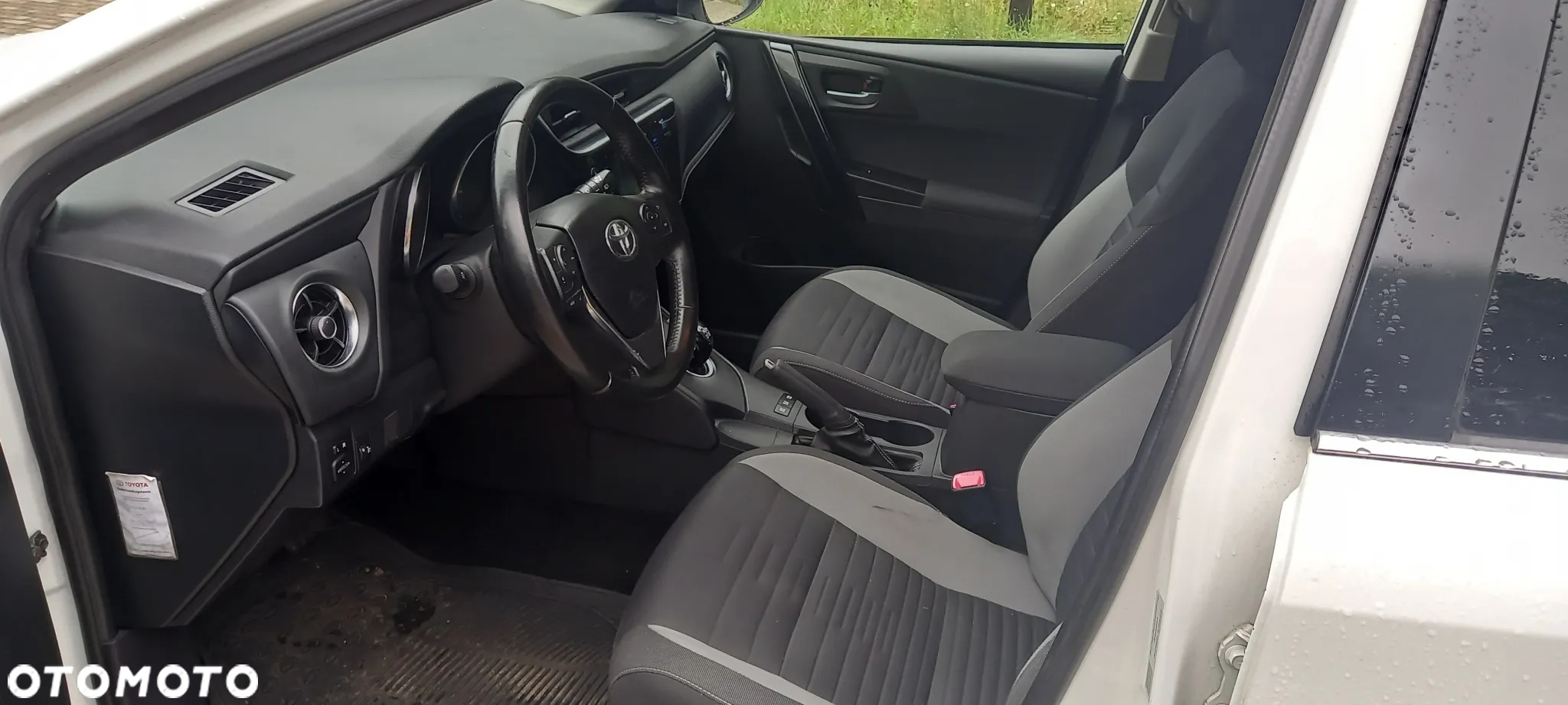 Toyota Auris 1.8 VVT-i Hybrid Automatik Executive - 13