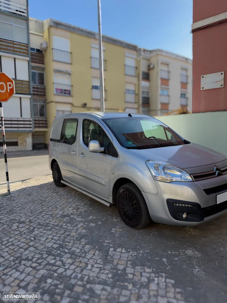 Citroën Berlingo 1.6 e-HDi FAP EGS6 Multispace - 3