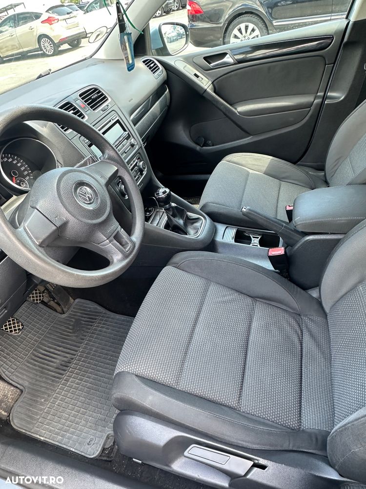 Volkswagen Golf - 9